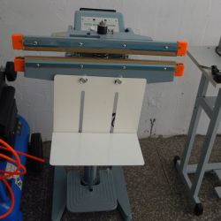 PSF-351 * 1 aluminum frame foot-sealing machine